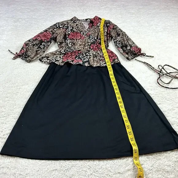 Vintage 70s Unbranded peplum secretary day dress, size Small - Picture 5 of 7